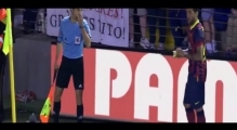 Dani Alves EATS BANANA thrown from public (Villareal vs Barcelona) FULL 2014
