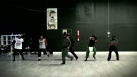 PSY - GANGNAM STYLE - 2 LEGIT 2 QUIT Mashup feat. MC HAMMER