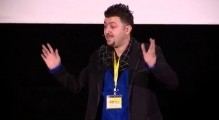 Erkin Ergin ( Stand-up Comedy )  TEDx Bakı tədbirindəki çıxışı.