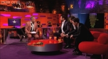 Hugh Jackman, Michael Fassbender & James McAvoy dance to Blurred Lines - The Graham Norton Show
