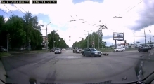 Подборка с видеорегистратора , пешеходы на дорогах июнь 2014 год.