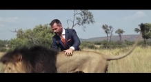 A world's first: Kevin Richardson playing football with wild lions
