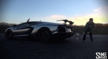 Lamborghini Aventador Cooking the Christmas Turkey