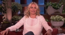 Cameron Diaz Gets Scared by 'The Mask'!